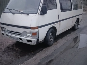 Авто Isuzu Midi Пасс  1990 № 8259857