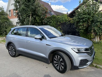 Авто Volkswagen Touareg 2021 № 8259858