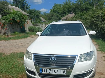 Авто Volkswagen Passat Hatchback 2008 № 8259865