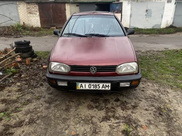 Авто Volkswagen Golf 1994 № 8259953