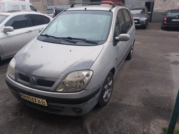 Авто Renault 5 2000 № 8259990