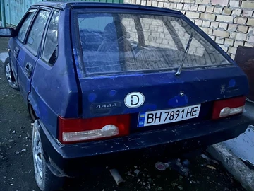 Авто ВАЗ 2109 1998 № 8260046