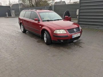 Авто Volkswagen Passat Variant 2003 № 8260162
