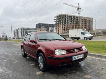 Авто Volkswagen Golf 1999 № 8260248