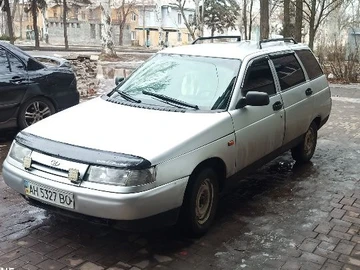 Авто ВАЗ 2111 2000 № 8260251