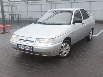 Авто ВАЗ 2110 2003 № 8260303