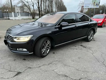 Авто Volkswagen Passat Sedan 2019 № 8260376