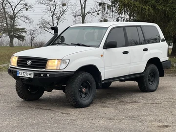 Авто Toyota Land Cruiser 105 1998 № 8260384