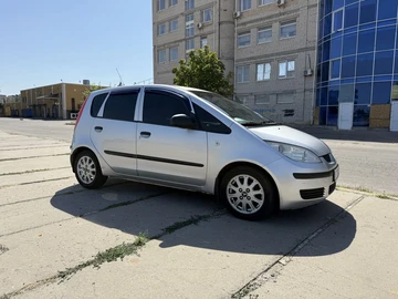 Авто Mitsubishi Colt 2005 № 8260436