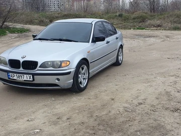 Авто BMW 5 Серия 2002 № 8260466