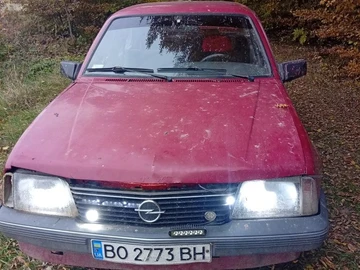 Авто Opel Ascona 1988 № 8260467