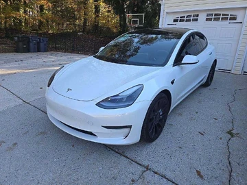 Авто Tesla Model 3 2021 № 8260484