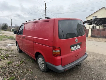 Авто Volkswagen Transporter 2004 № 8260485