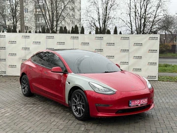 Авто Tesla Model 3 2018 № 8260509