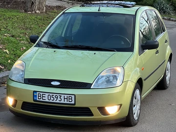 Авто Ford Fiesta 2005 № 8260521