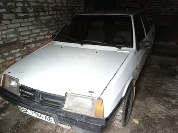 Авто ВАЗ 2109 1989 № 8260558