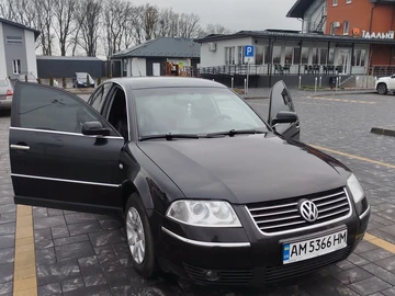 Авто Volkswagen Passat Sedan 2003 № 8260575