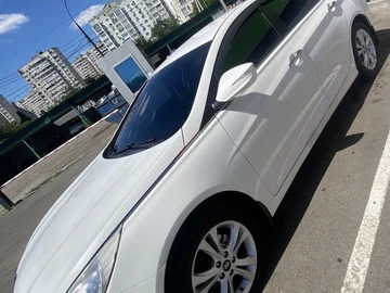 Авто Hyundai Sonata 2011 № 8260576