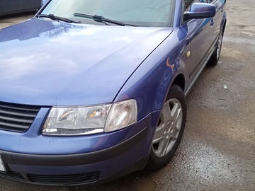 Авто Volkswagen Passat Variant 1999 № 8260616