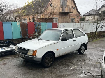 Авто ЗАЗ 1102 1992 № 8260651