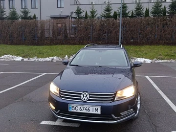 Авто Volkswagen Passat Variant 2012 № 8260684