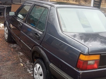 Авто Volkswagen Jetta 1988 № 8260736