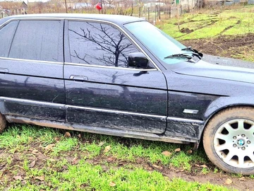 Авто BMW 7 Серия 1988 № 8260743