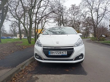 Авто Peugeot 208 2020 № 8260753
