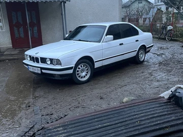 Авто BMW 5 Серия 1988 № 8260863