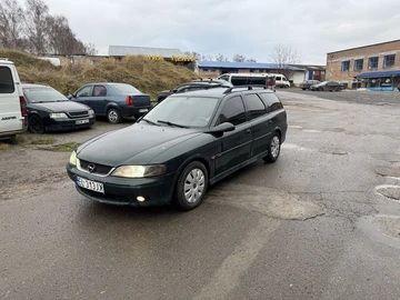 Авто Opel Vectra 2000 № 8260967
