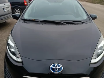 Авто Toyota Prius 2018 № 8261004