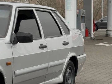 Авто ВАЗ 2115 2010 № 8261016