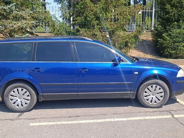 Авто Volkswagen Passat Variant 2001 № 8261018