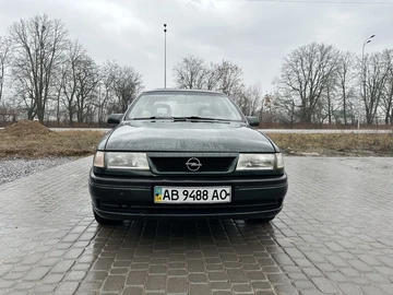 Авто Opel Vectra 1995 № 8261019