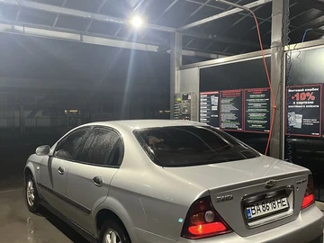 Авто Chevrolet Evanda 2005 № 8261050