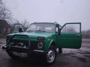 Авто ВАЗ 2121 1983 № 8261095