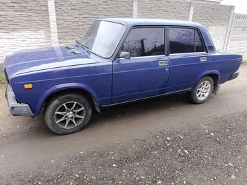 Авто ВАЗ 2107 2001 № 8261115