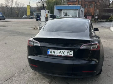 Авто Tesla Model 3 2022 № 8261127