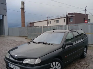 Авто Renault Laguna 1996 № 8261213