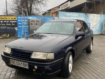 Авто Opel Vectra 1989 № 8261229