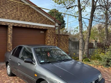 Авто Nissan Primera 1995 № 8261483