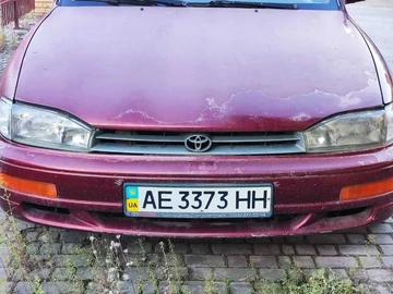 Авто Toyota Camry 1994 № 8261557