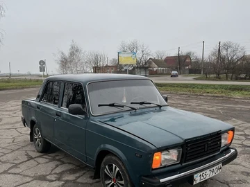 Авто ВАЗ 2107 1993 № 8262058