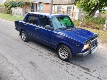 Авто ВАЗ 2107 2002 № 8262412
