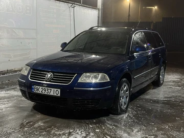 Авто Volkswagen Passat Sedan 2004 № 8262423