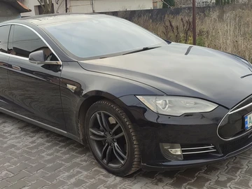 Авто Tesla Model S 2014 № 8262486