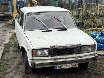 Авто ВАЗ 2105 1992 № 8262492