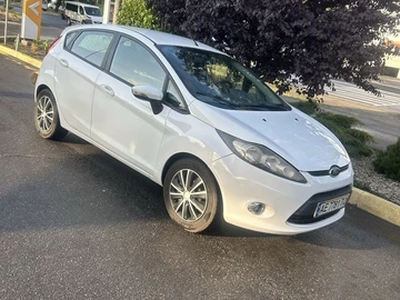 Авто Ford Fiesta 2011 № 8262499