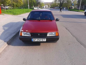 Авто ВАЗ 21099 1998 № 8262503