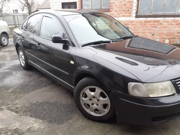 Авто Volkswagen Passat Sedan 1998 № 8262524